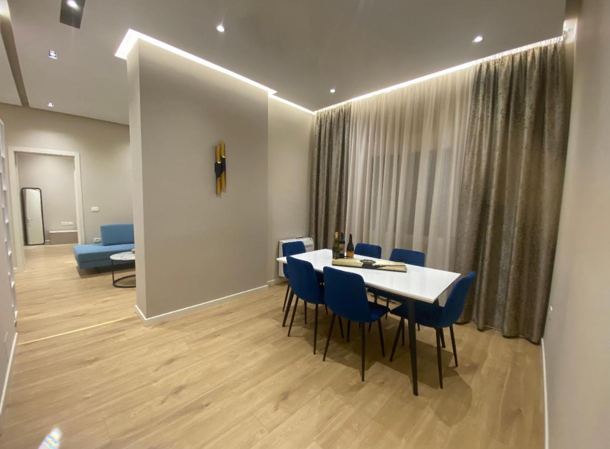 Lilo'S Place Тирана Екстер'єр фото